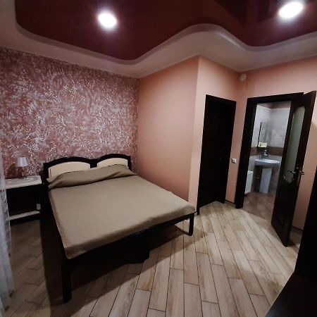 Mini-Hotel Умань Экстерьер фото